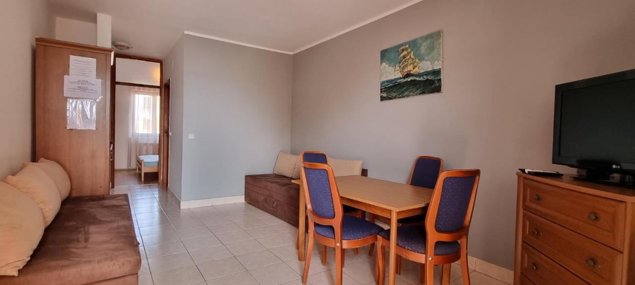 Idila Sea Front Apartments Медулин Экстерьер фото
