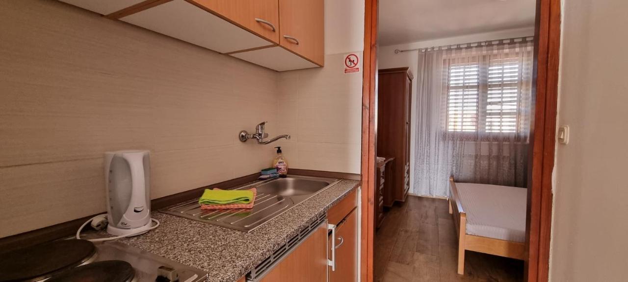 Idila Sea Front Apartments Медулин Экстерьер фото